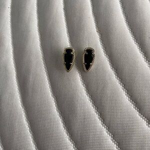 Kendra Scott Arrowhead Studs- Black and Gold